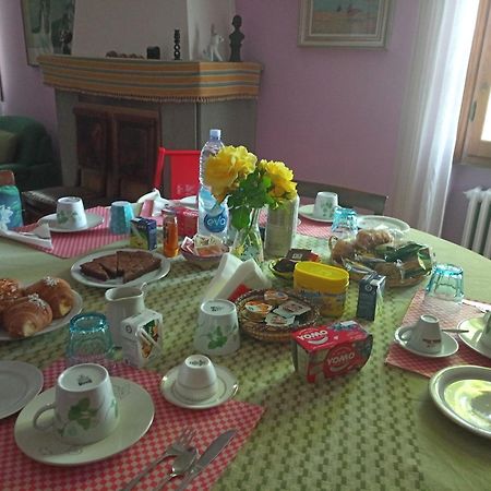 B&B La Vecchia Quercia Home Restaurant Fornovo di Taro Dış mekan fotoğraf