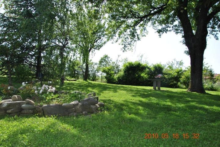 B&B La Vecchia Quercia Home Restaurant Fornovo di Taro Dış mekan fotoğraf