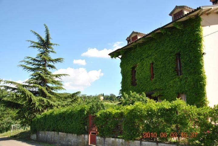 B&B La Vecchia Quercia Home Restaurant Fornovo di Taro Dış mekan fotoğraf